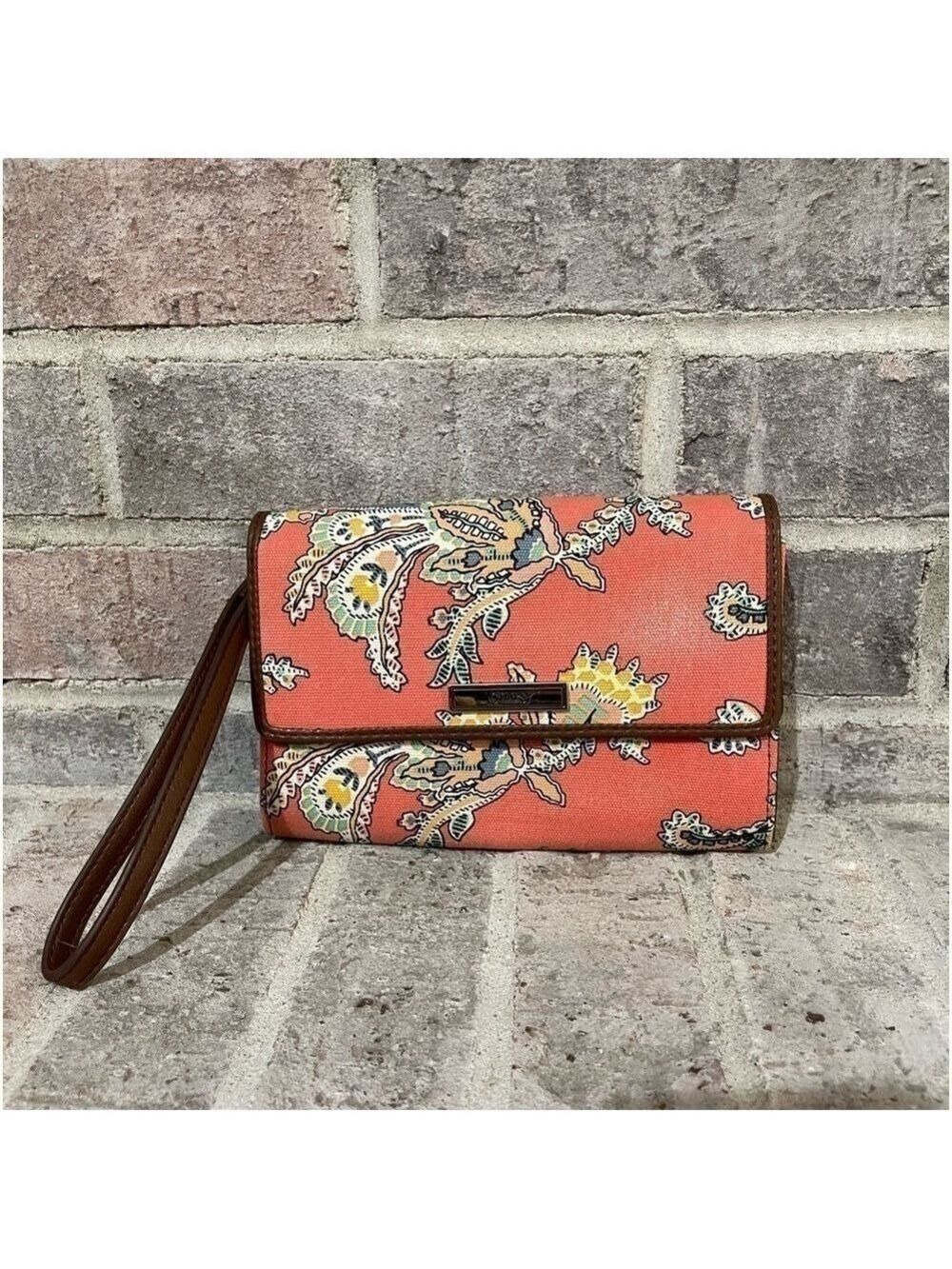 WRISTLET